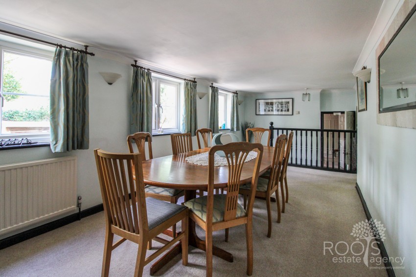 Images for Donnington, Newbury