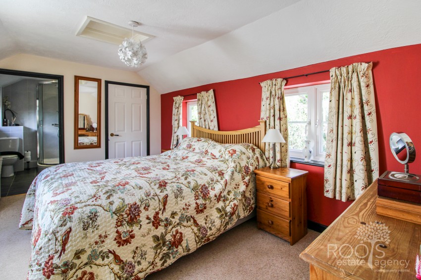 Images for Donnington, Newbury