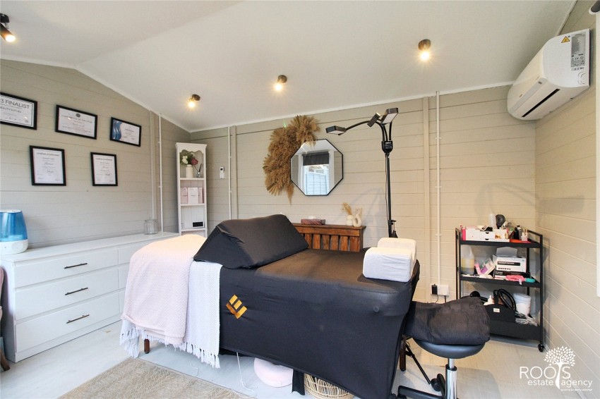 Images for Thatcham, Berkshire