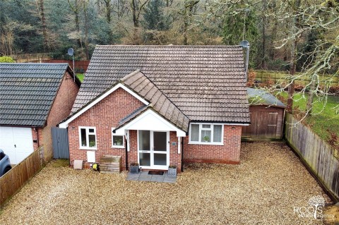 View Full Details for Hermitage, Thatcham, West Berkshire