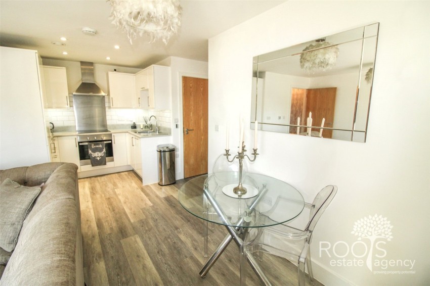 Images for Francis Close, Thatcham, West Berkshire