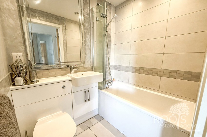 Images for Francis Close, Thatcham, West Berkshire