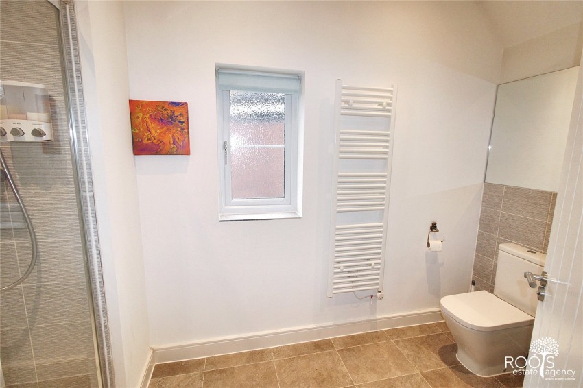 Images for Woolton Hill, Newbury