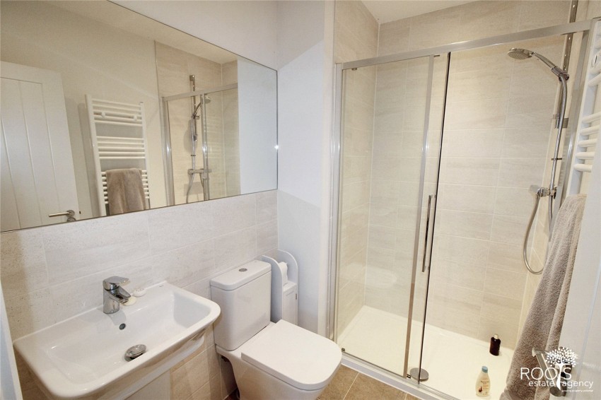 Images for Woolton Hill, Newbury