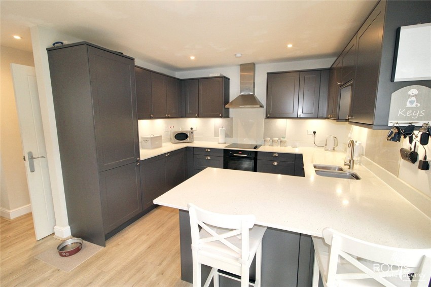 Images for Crookham Common, Thatcham, Berkshire