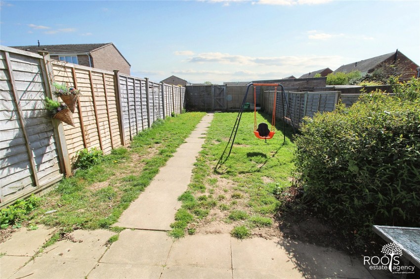 Images for Thathcam, Berkshire