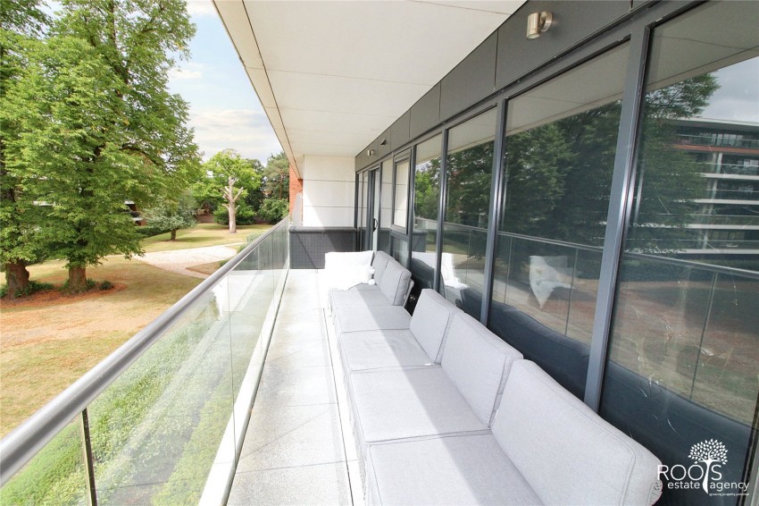 Images for Racecourse Road, Newbury, Berkshire