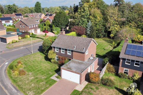 View Full Details for Woolton Hill, Newbury