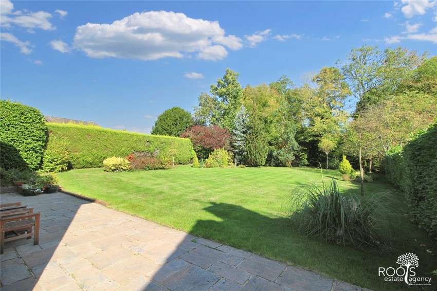 Images for Woolton Hill, Newbury