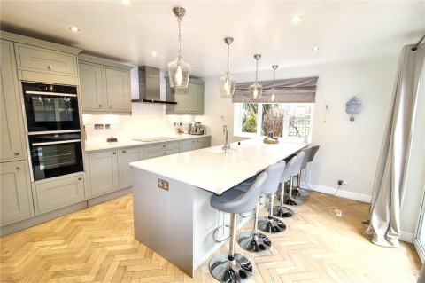 View Full Details for Thatcham, Berkshire