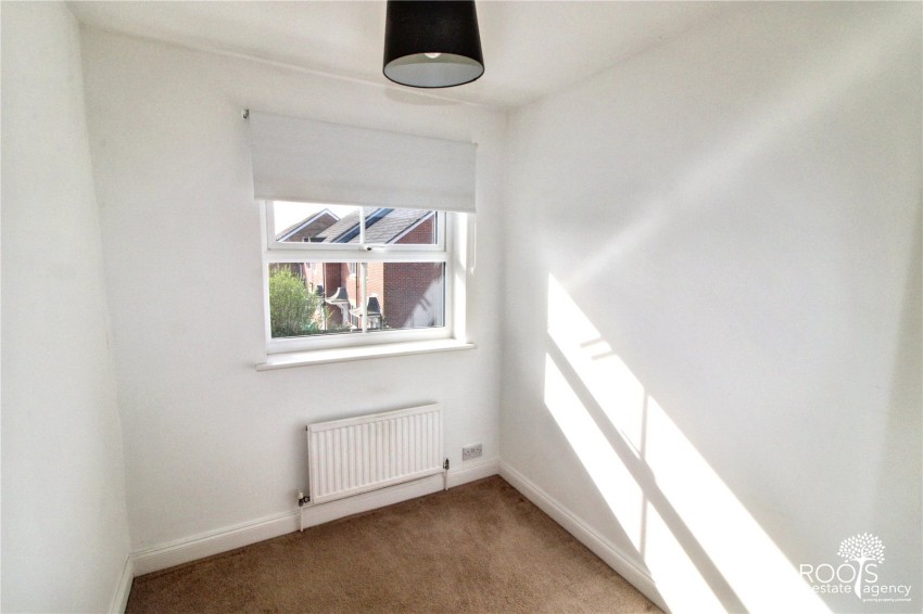 Images for Manor Park, Newbury, Berkshire
