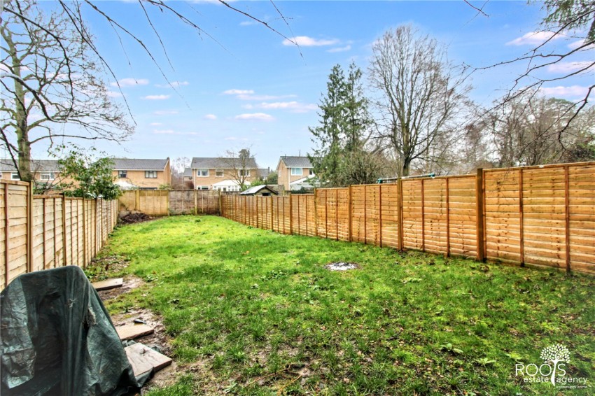 Images for Woolton Hill, Newbury