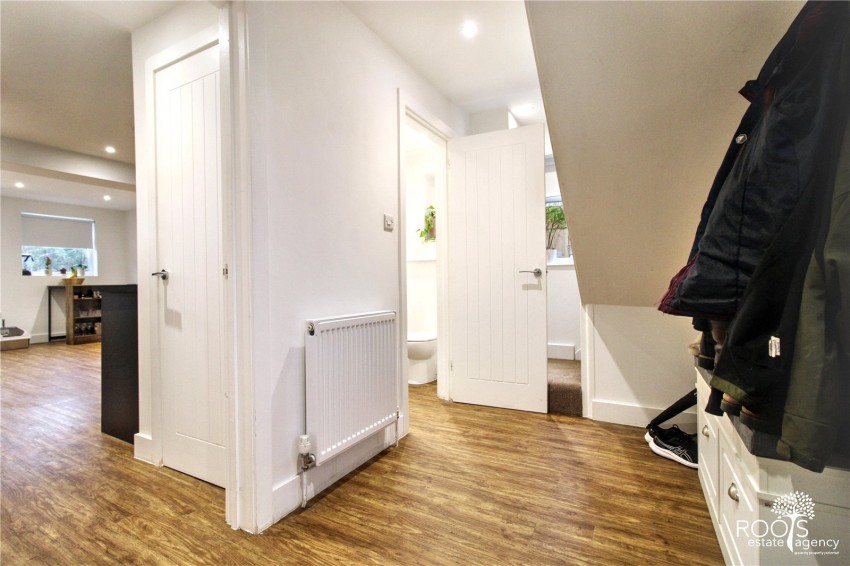 Images for Woolton Hill, Newbury