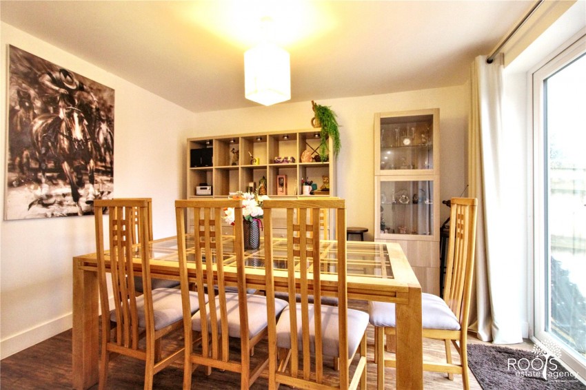 Images for Woolton Hill, Newbury