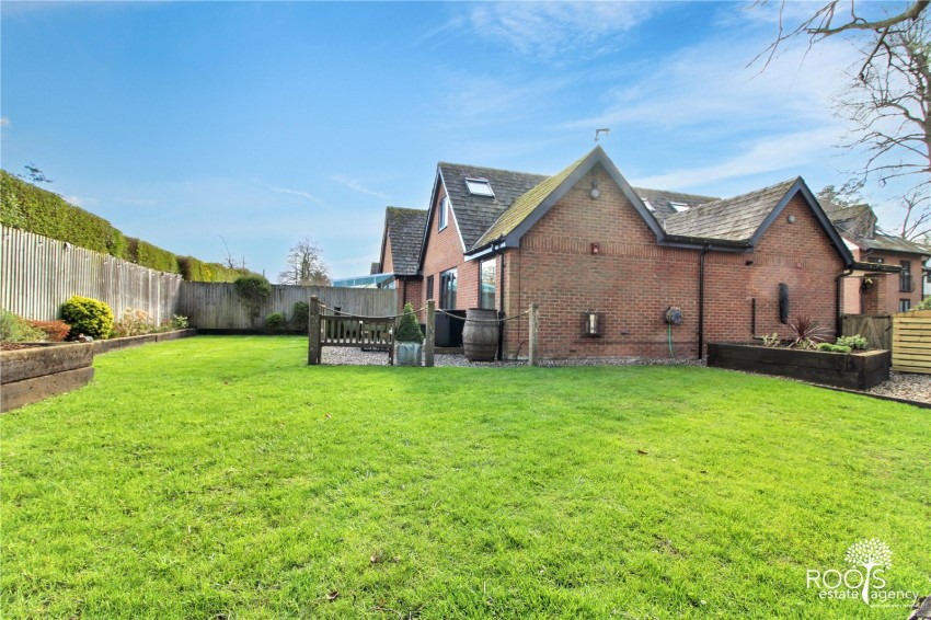Images for Speen, Newbury, Berkshire