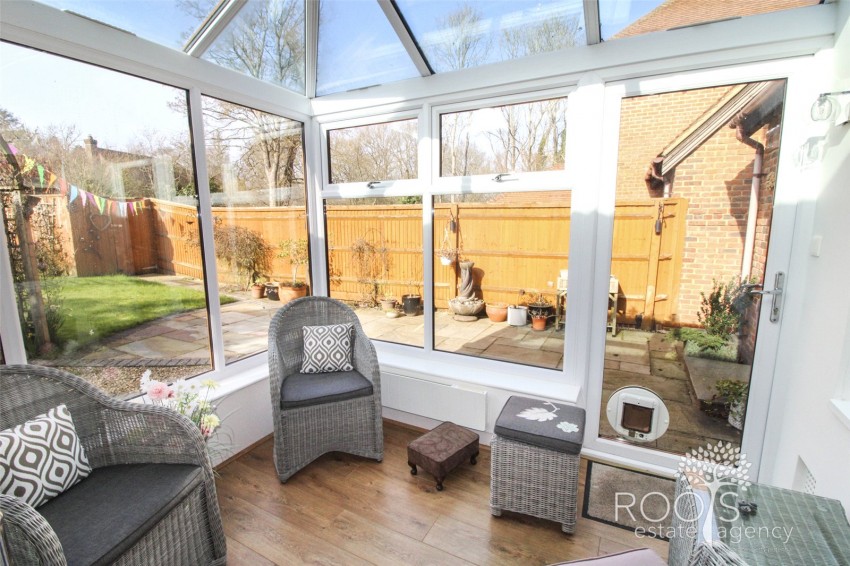 Images for Headley, Thatcham, Hampshire